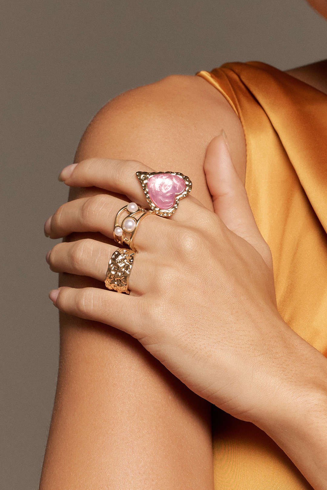Maison Ardoise Heart Pearl Ring